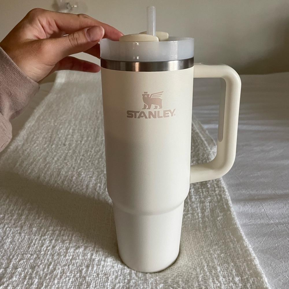 30z Cream Stanley Tumbler